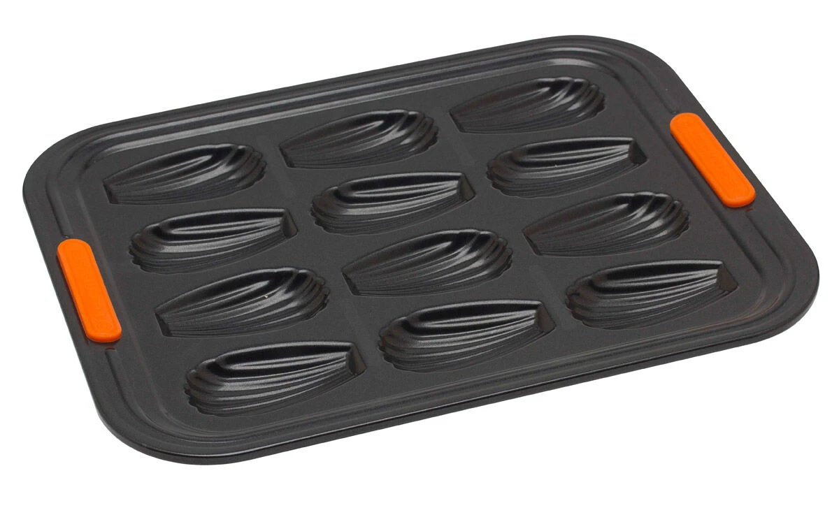 Le Creuset Pâtiliss Madeleinevorm 12 Madeleines Staal Zwart 1 Le Creuset Pâtiliss Madeleinevorm 12 Madeleines Staal Zwart