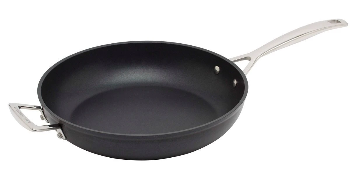 Le Creuset Les Forgées Diepe Koekenpan Met Tegengreep ø 30 Cm Aluminium 1 Le Creuset Les Forgées Diepe Koekenpan Met Tegengreep ø 30 Cm Aluminium