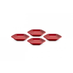Le Creuset Hexagon Serveerschaaltje 9,5 Cm Aardewerk Kersrood 4 Stuks -Keuken Verkoop hexagon serveerschaaltjes 4 stuks kersenrood 1 1631171877 600x600