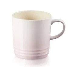 Le Creuset Mok 350 Ml Aardewerk Shell Pink -Keuken Verkoop rs8848 lc 20190926 th ps 0253 scr